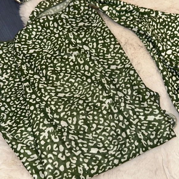 Three piece bikini set - Picture 5 of 6